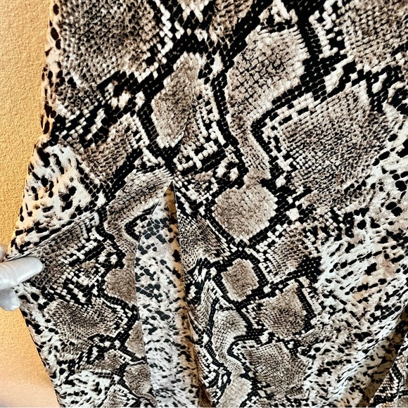 Nasty Gal Snakeskin Maxi Skirt - Picture 5 of 8